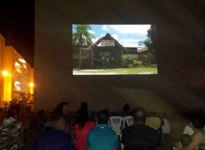 Cine en Comunidad