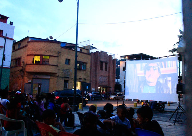 Cine en comunidad