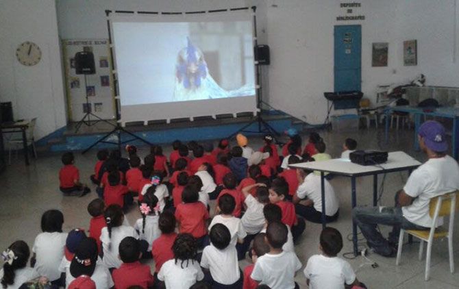 Cine en Comunidad